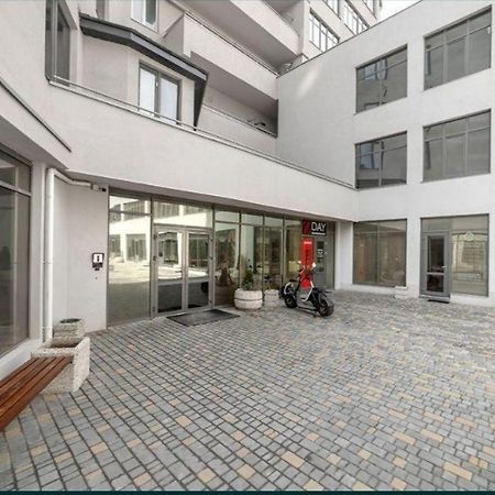 Gagarin Plaza Apartment Одеса Екстериор снимка